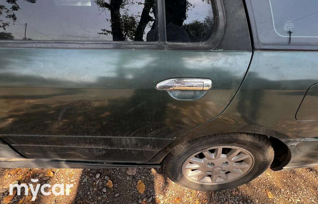 Nissan Primera 1999