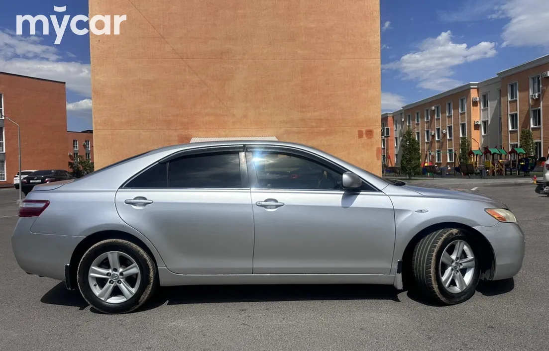 Toyota Camry 2007