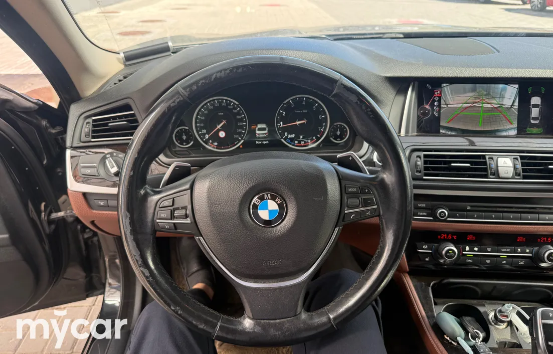 BMW 5 серия 2015
