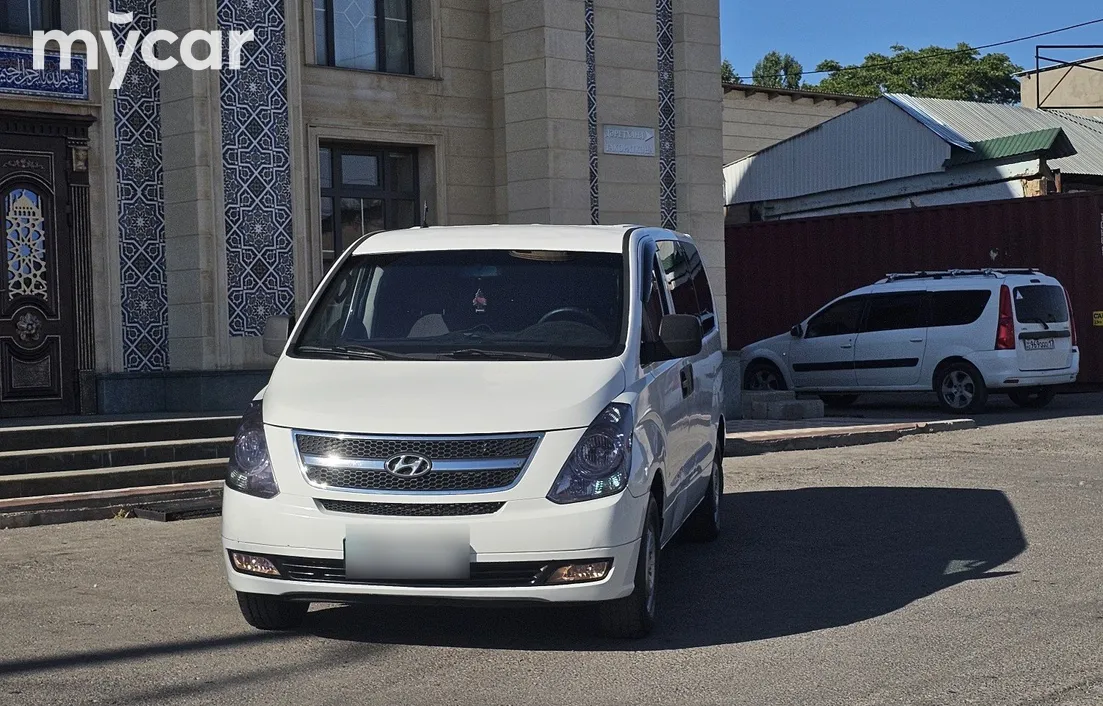 Hyundai Grand Starex 2014