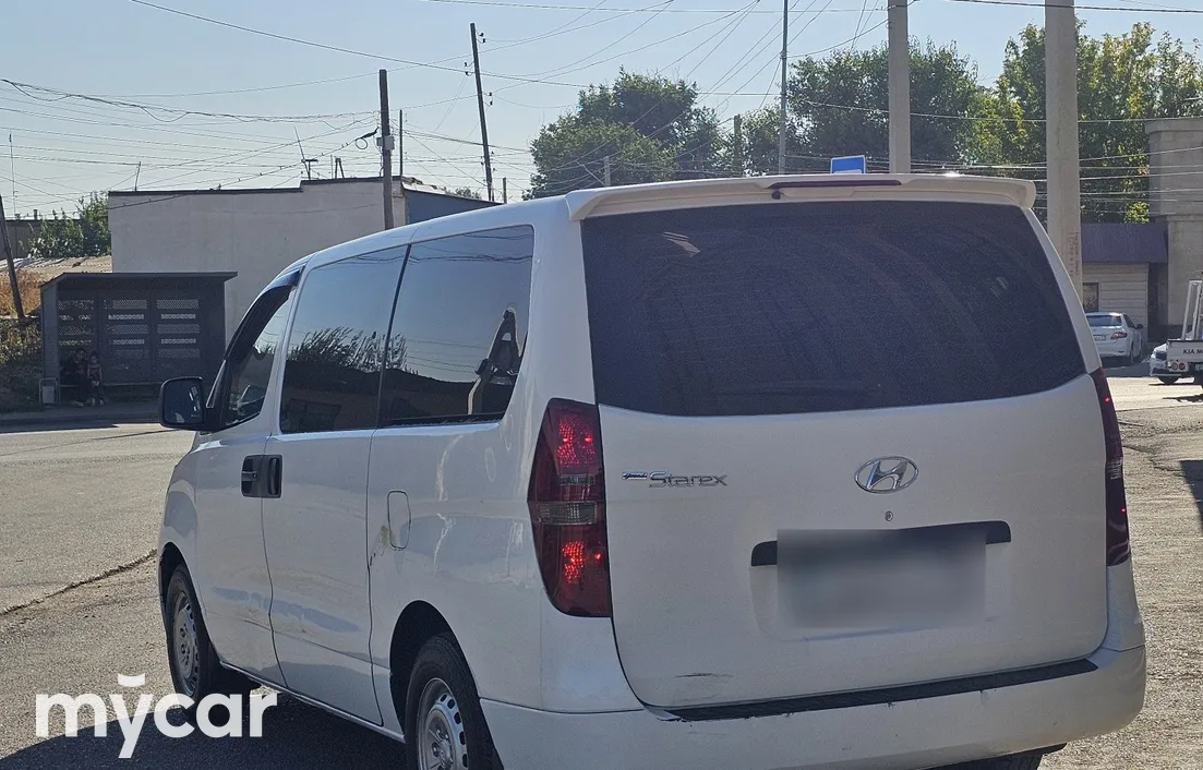 Hyundai Grand Starex 2014