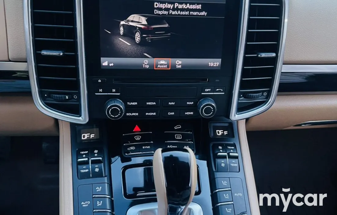 Porsche Cayenne 2016