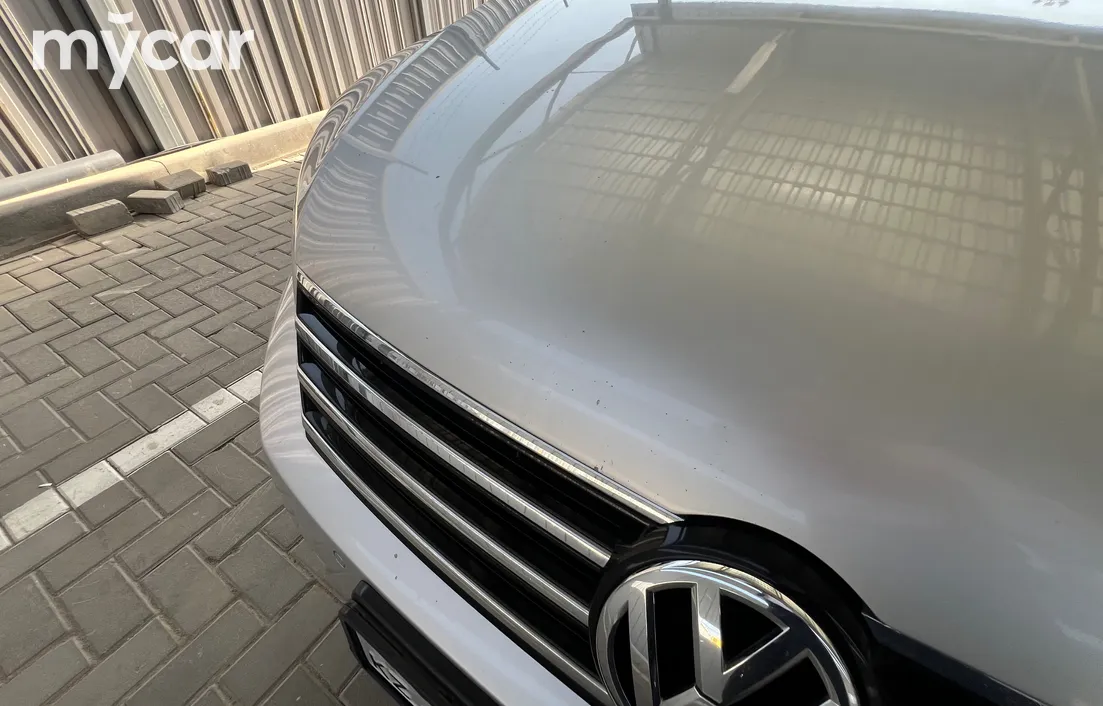 Volkswagen Passat 2011