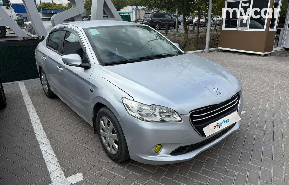 Peugeot 301 2016
