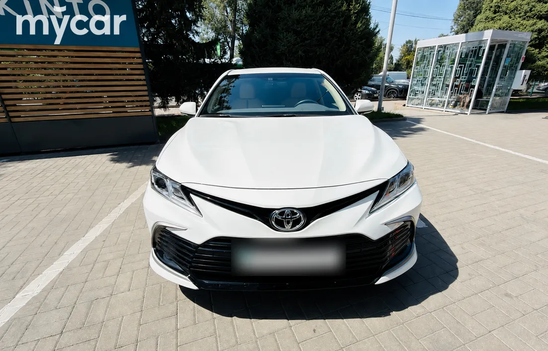 Toyota Camry 2022