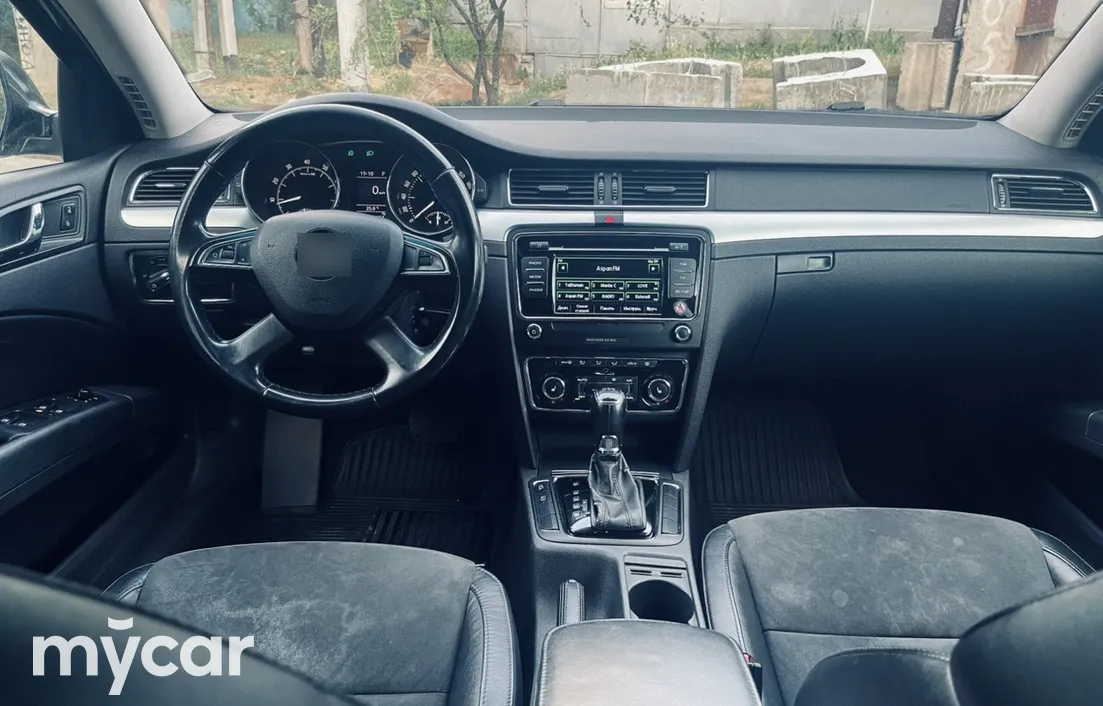 Skoda Superb 2013