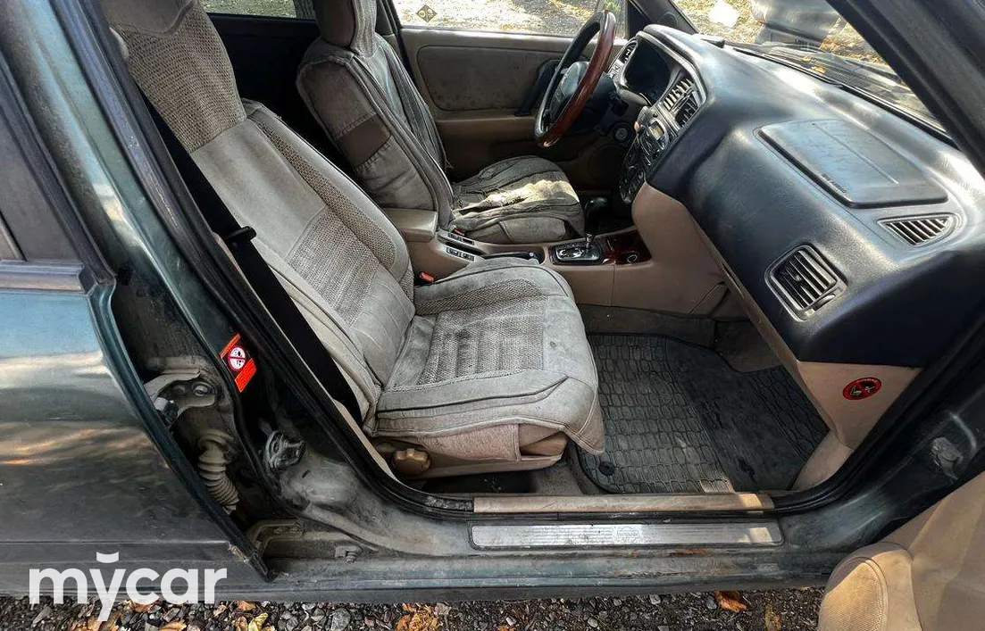 Nissan Primera 1999
