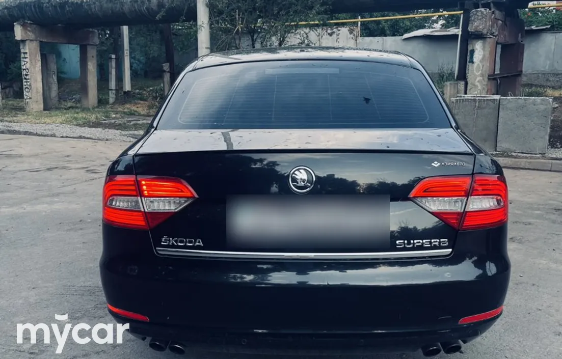 Skoda Superb 2013