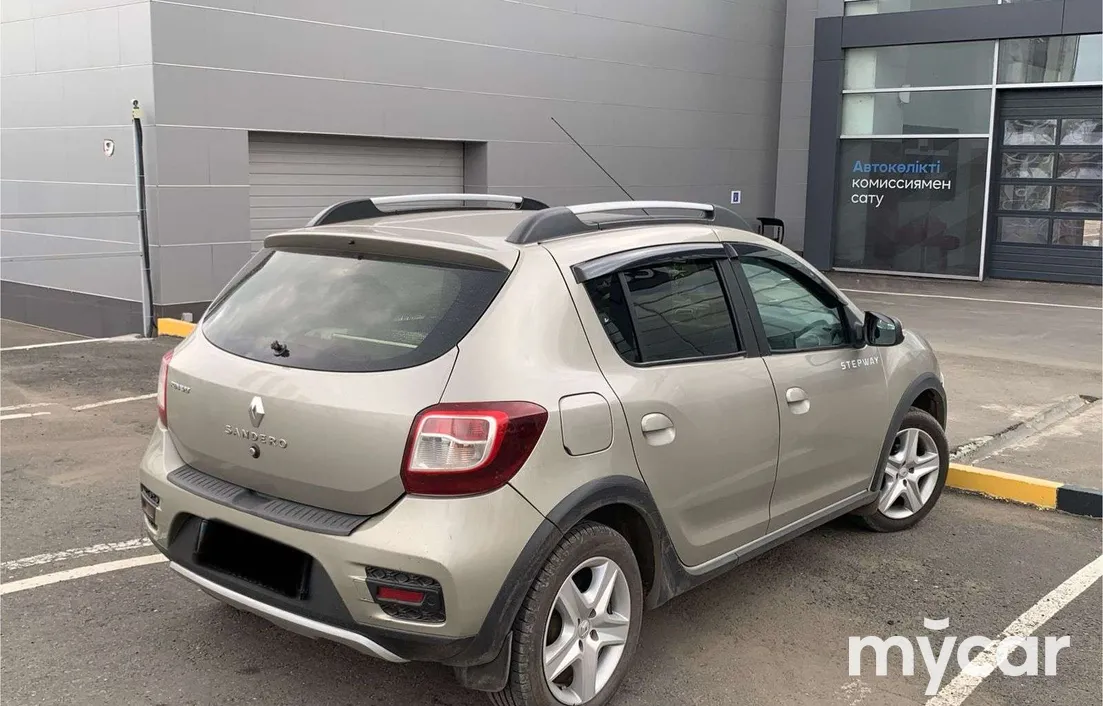 Renault Sandero 2015