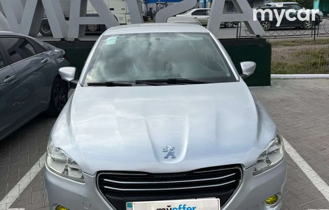 Peugeot 301 2016