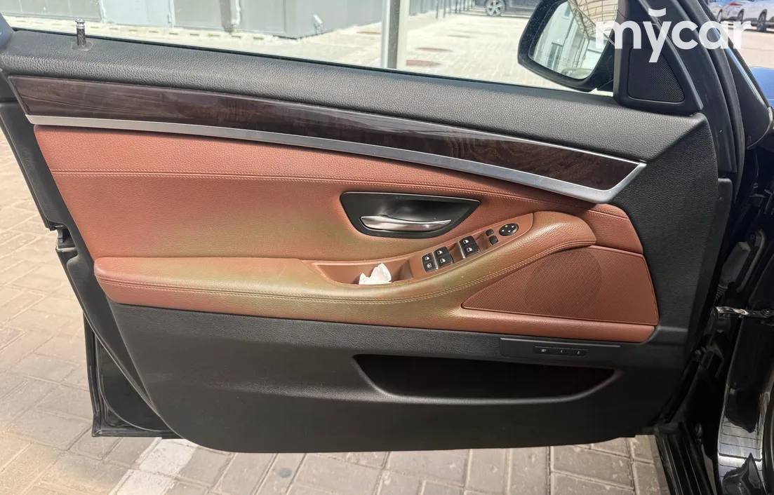 BMW 5 серия 2015