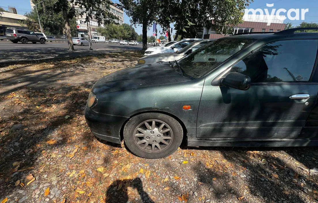 Nissan Primera 1999