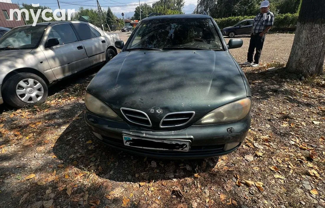 Nissan Primera 1999