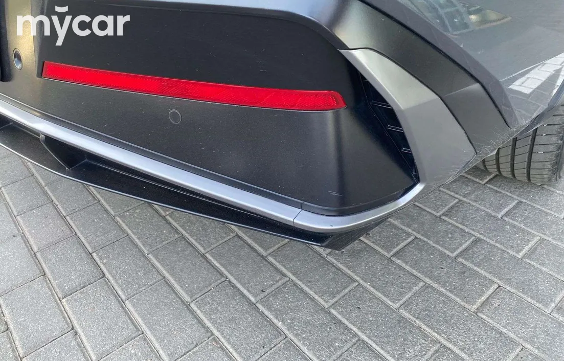 Hyundai Elantra 2024