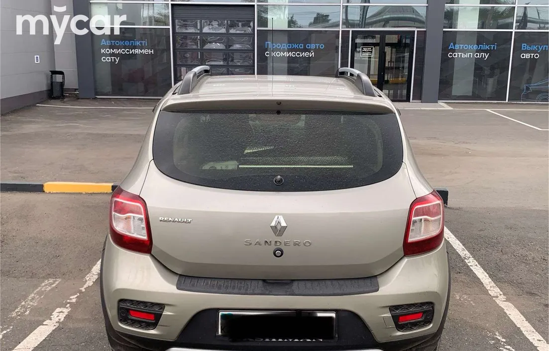 Renault Sandero 2015