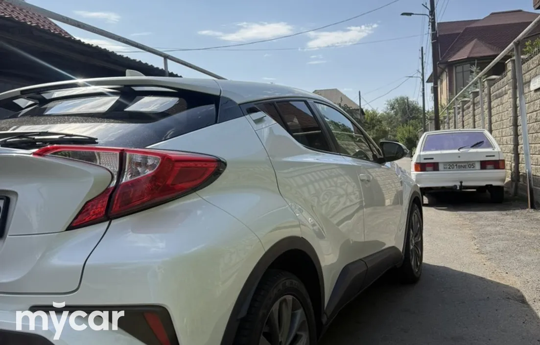 Toyota C-HR 2019