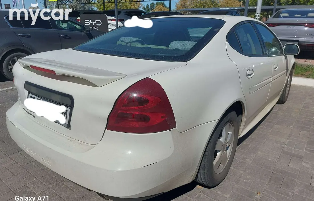 Pontiac Grand Prix 2005
