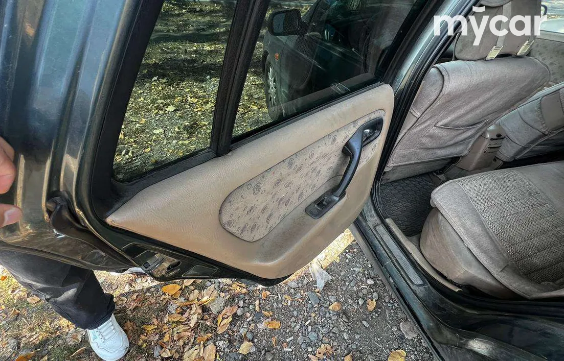 Nissan Primera 1999