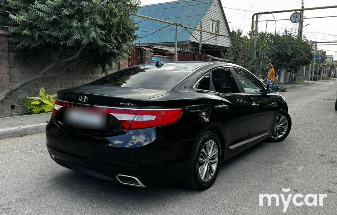 Hyundai Grandeur 2015