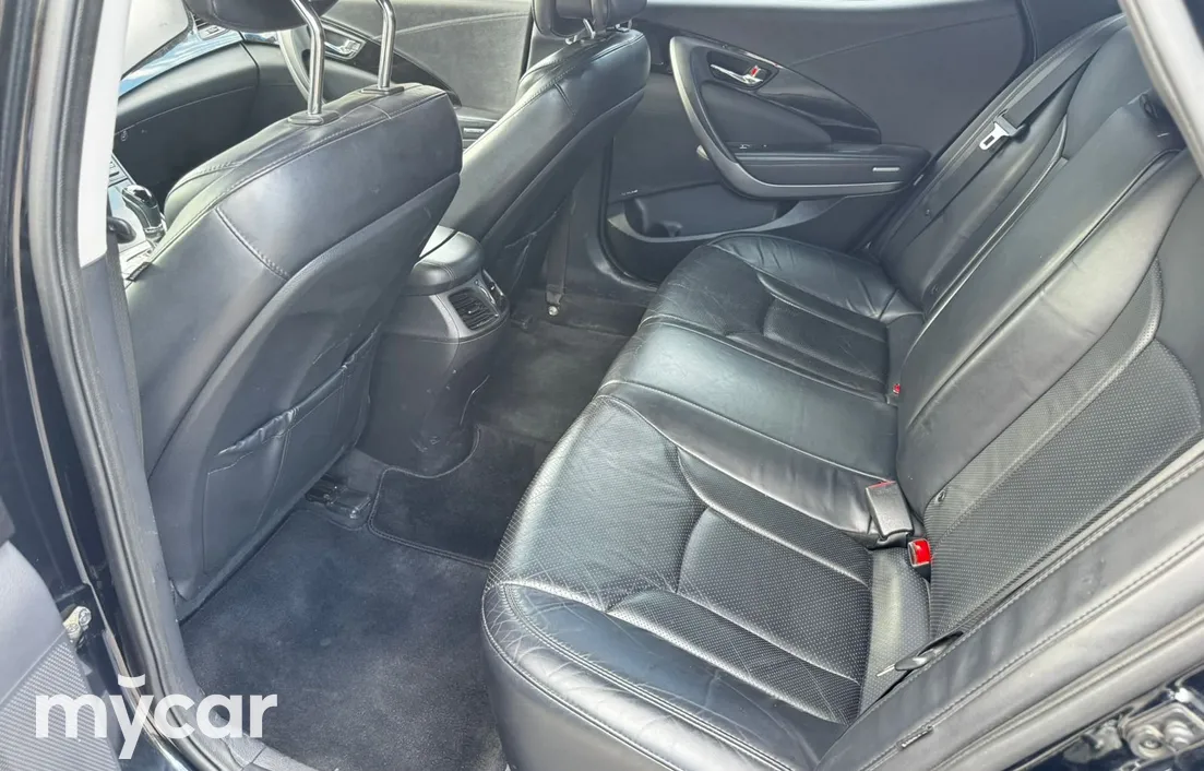 Hyundai Grandeur 2015