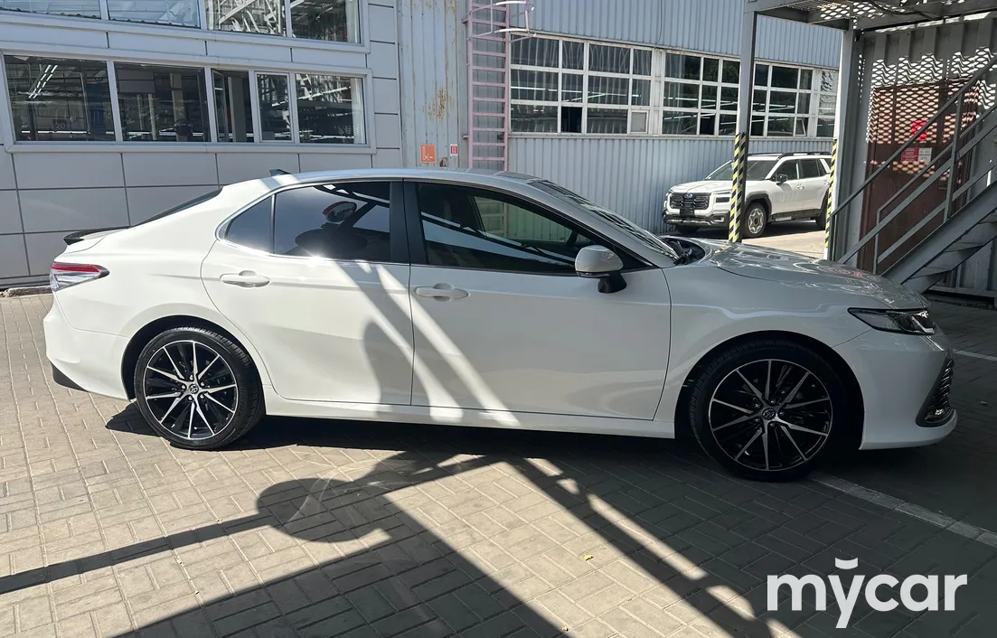 Toyota Camry 2022