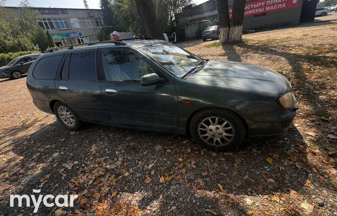 Nissan Primera 1999