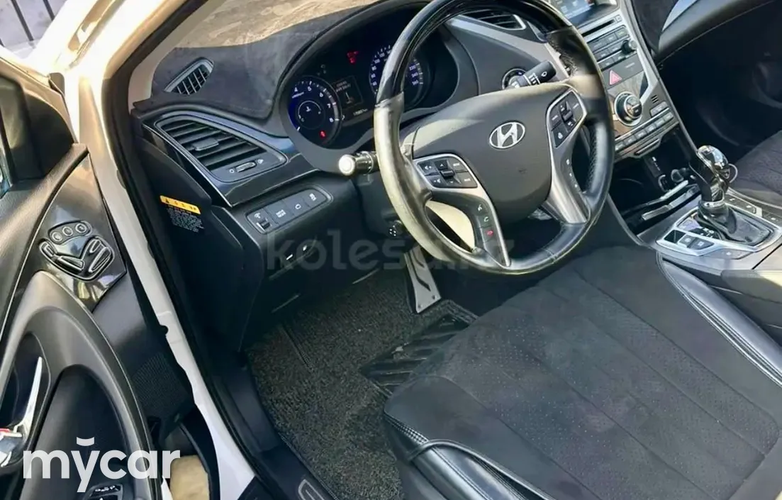 Hyundai Grandeur 2016