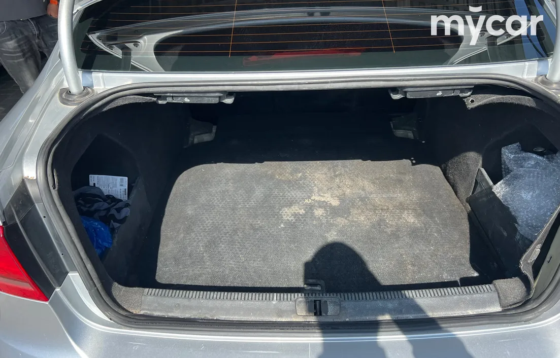 Volkswagen Passat 2011