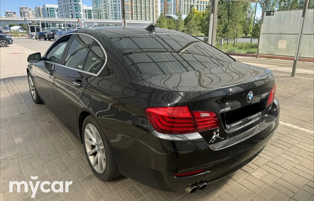 BMW 5 серия 2015