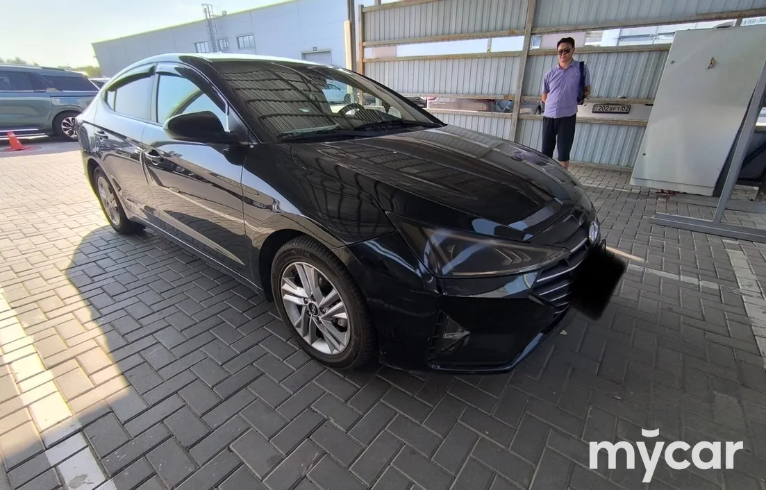 Hyundai Elantra 2019