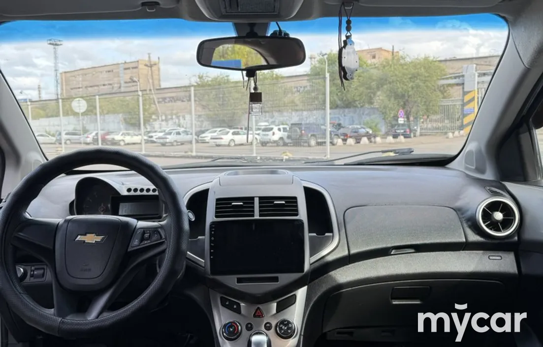 Chevrolet Aveo 2015