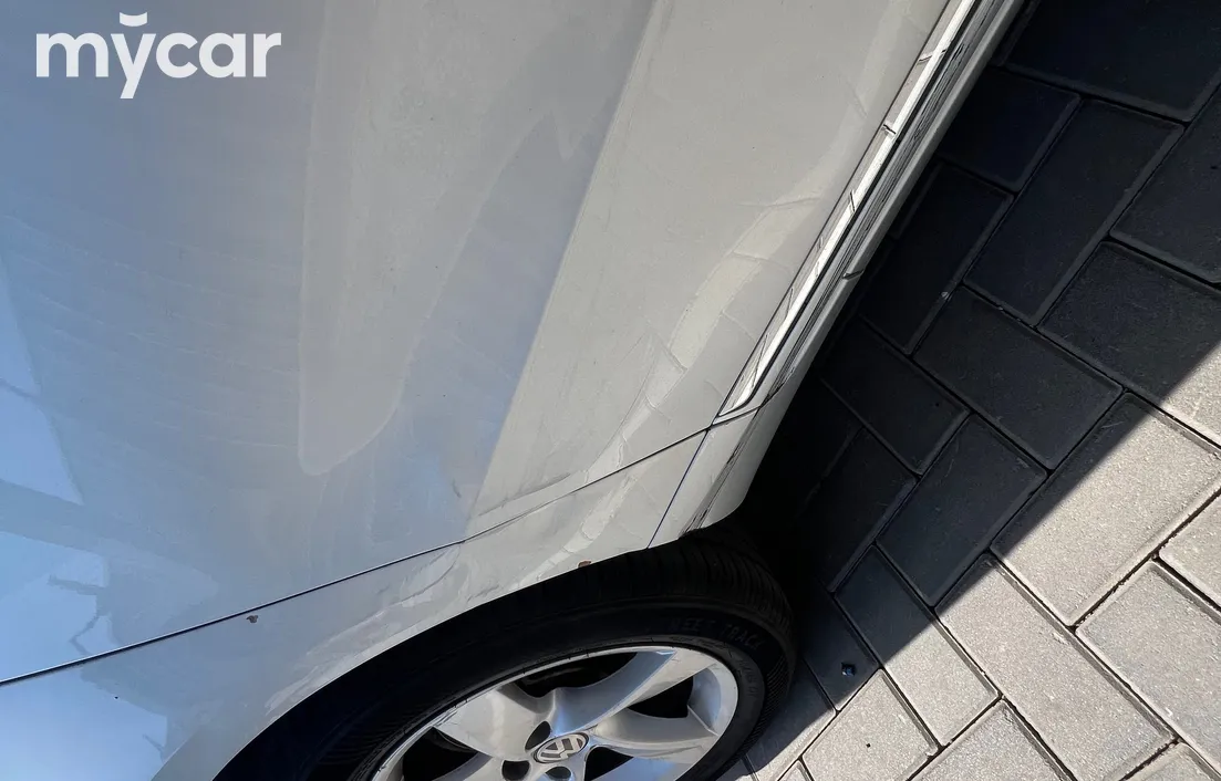 Volkswagen Passat 2011