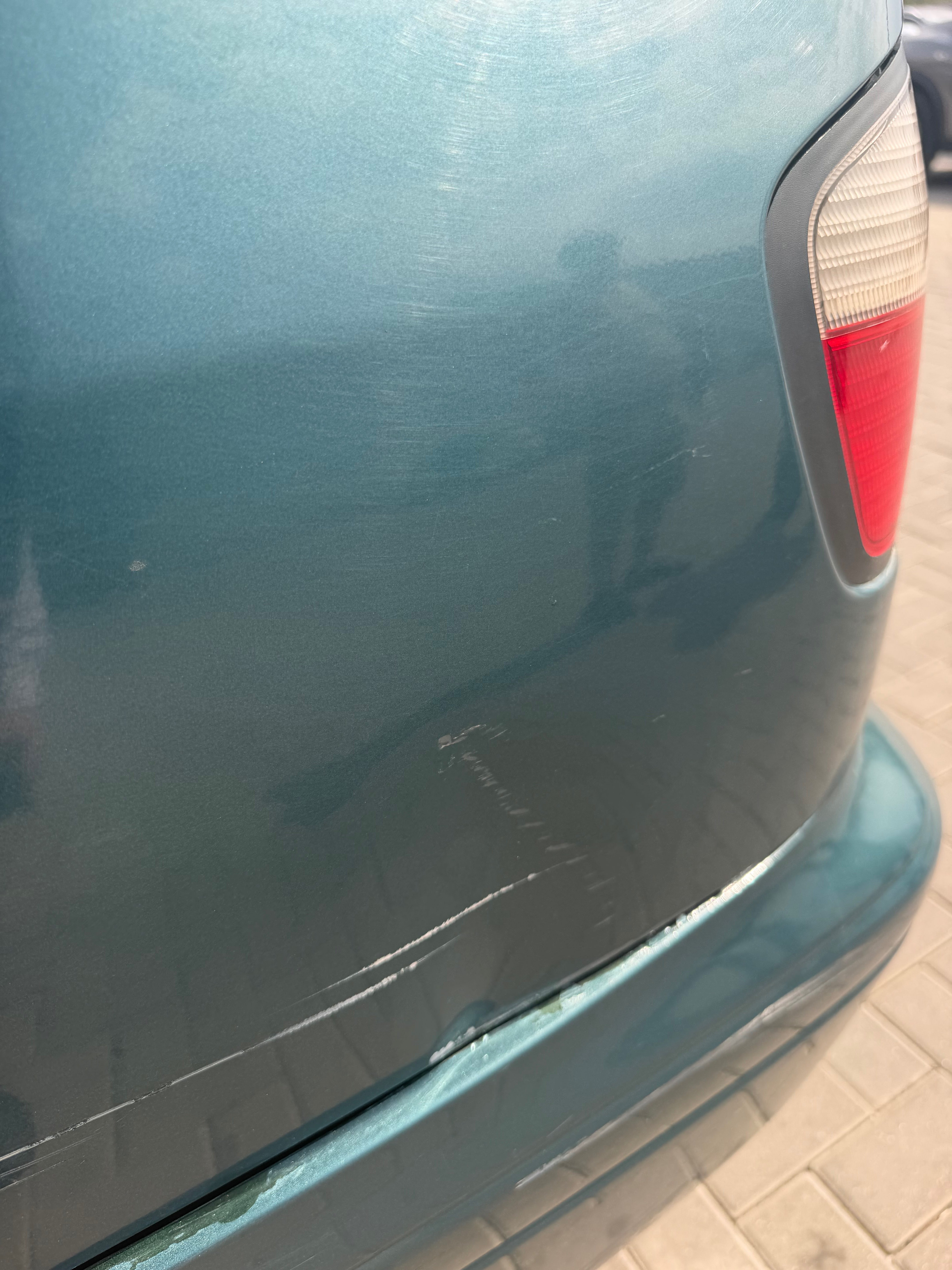 Nissan Primera 1998