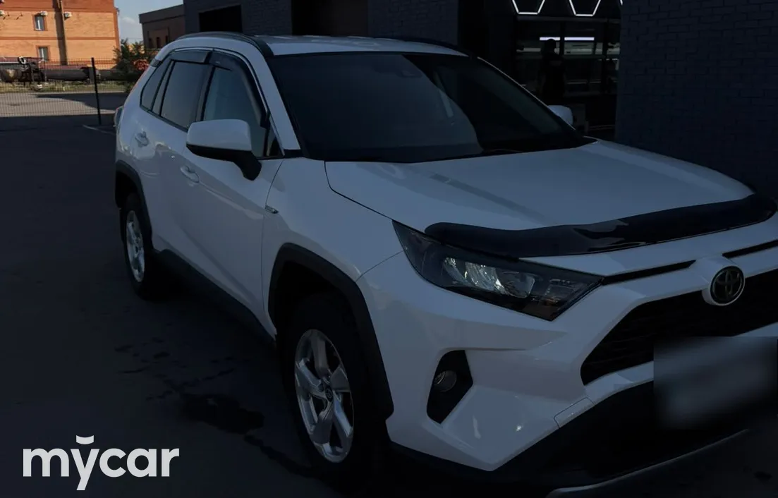 Toyota RAV4 2021
