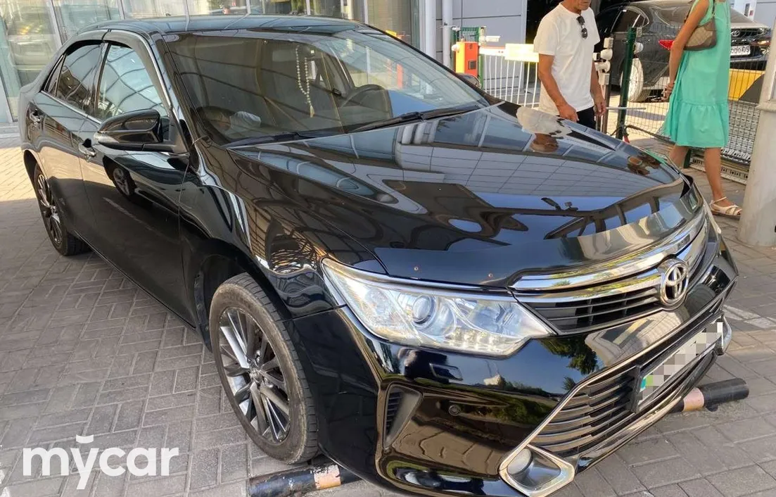 Toyota Camry 2015