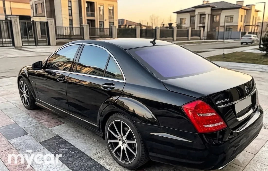 Mercedes-Benz S-Класс 2012