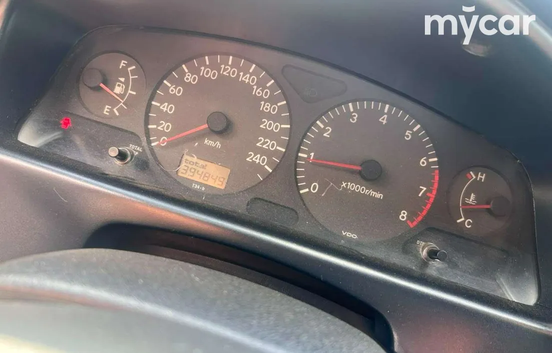 Toyota Avensis 2001