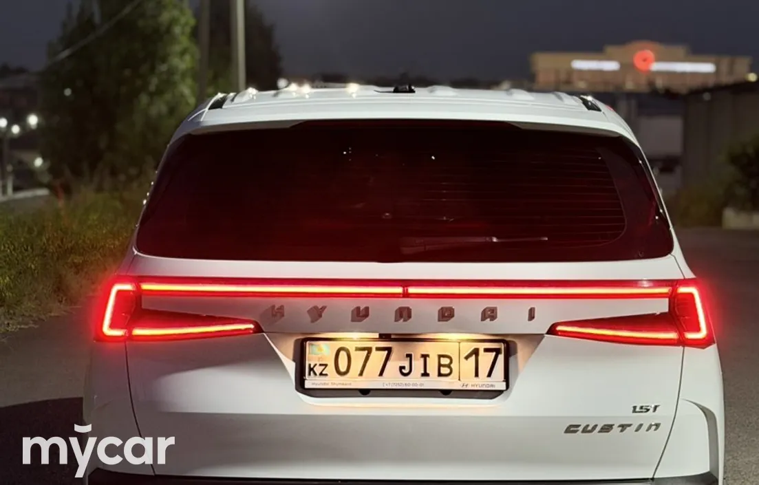 Hyundai Custin 2024