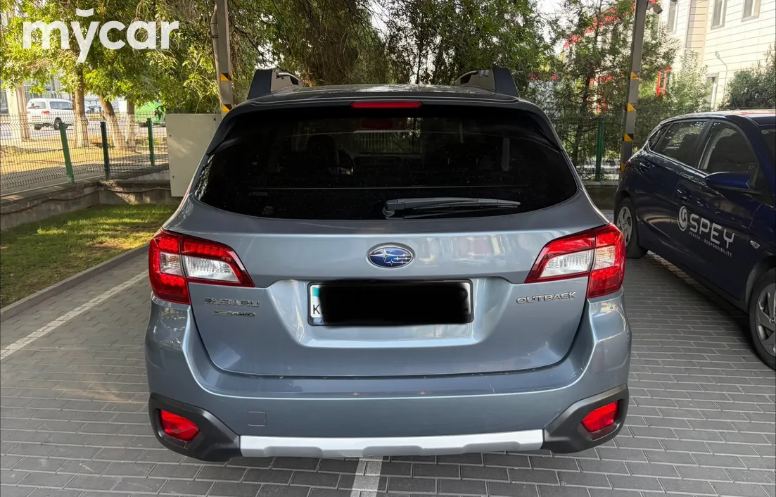 Subaru Outback 2015