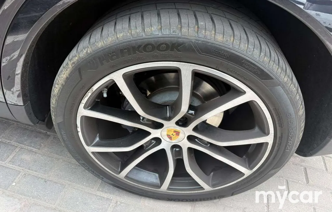 Porsche Cayenne 2020