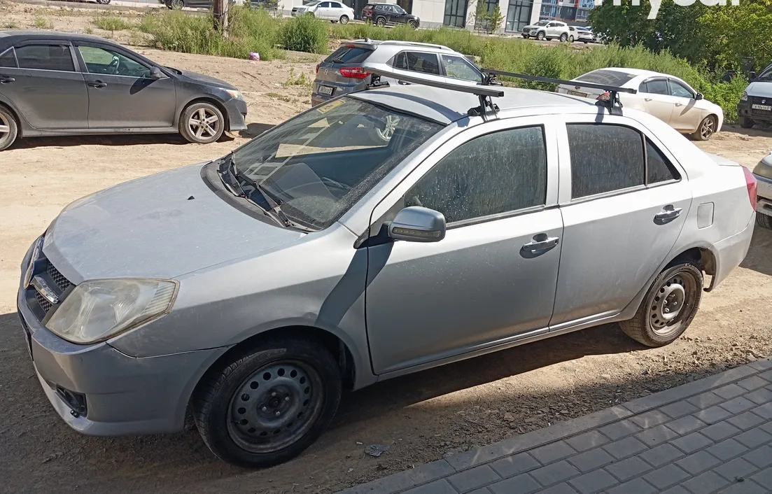 Geely MK 2013
