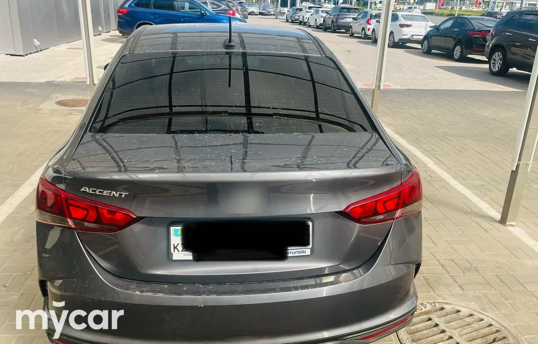 Hyundai Accent 2021
