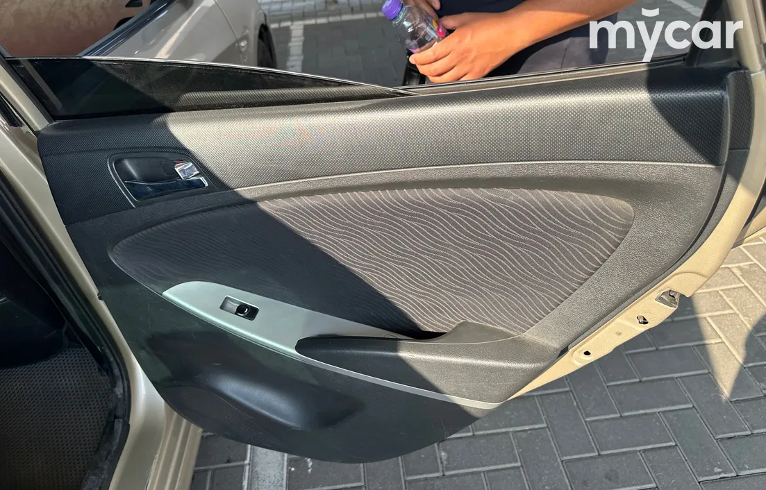 Hyundai Accent 2014