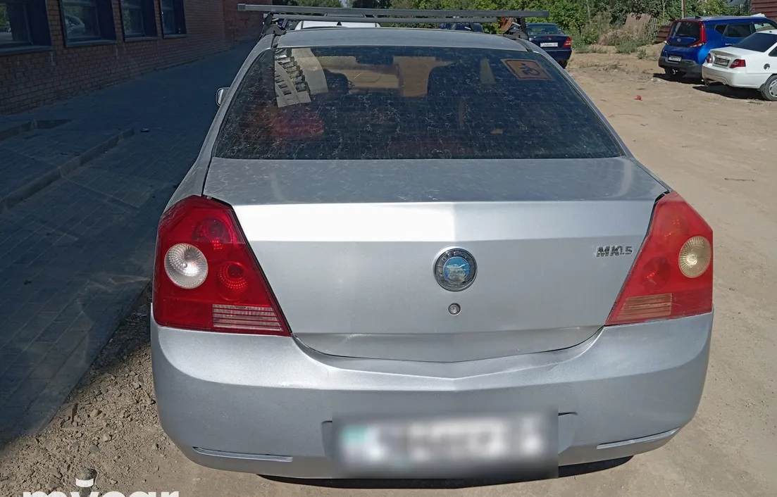 Geely MK 2013