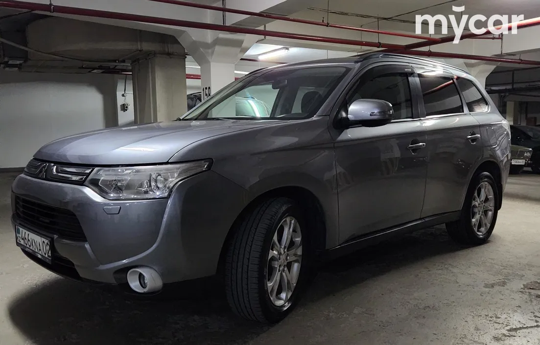 Mitsubishi Outlander 2014