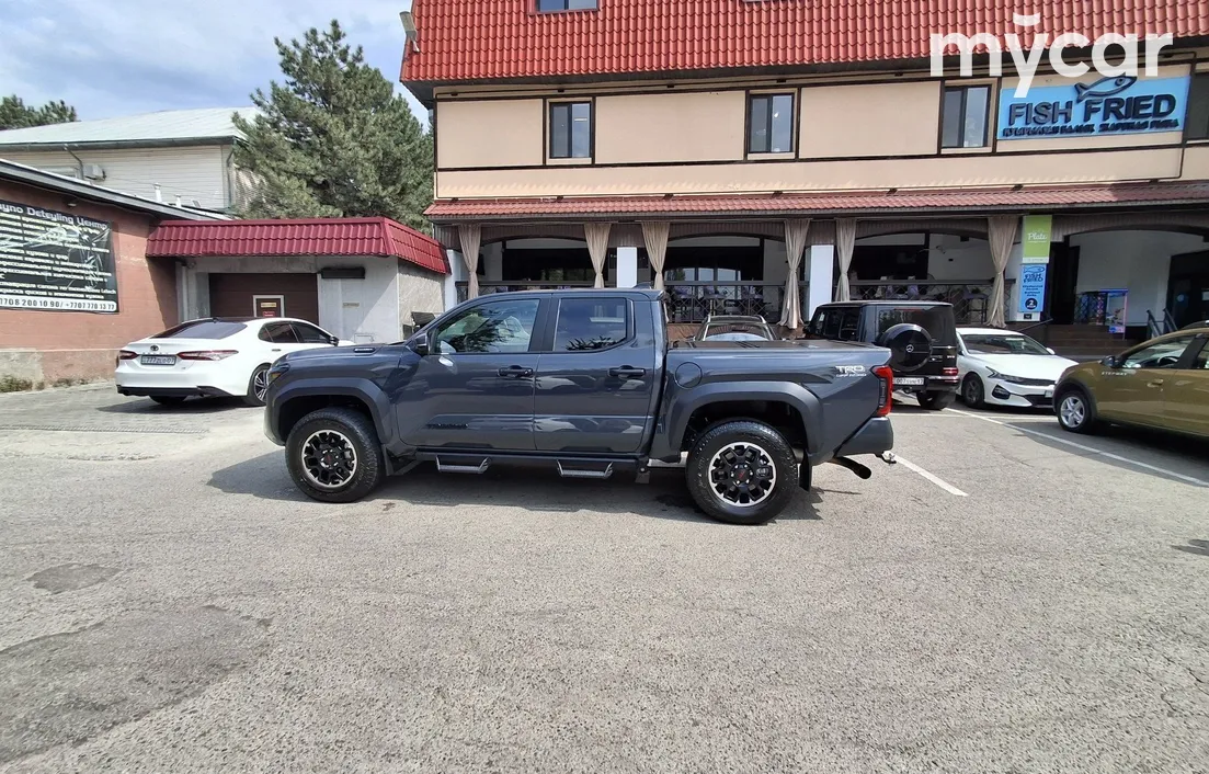 Toyota Tacoma 2024