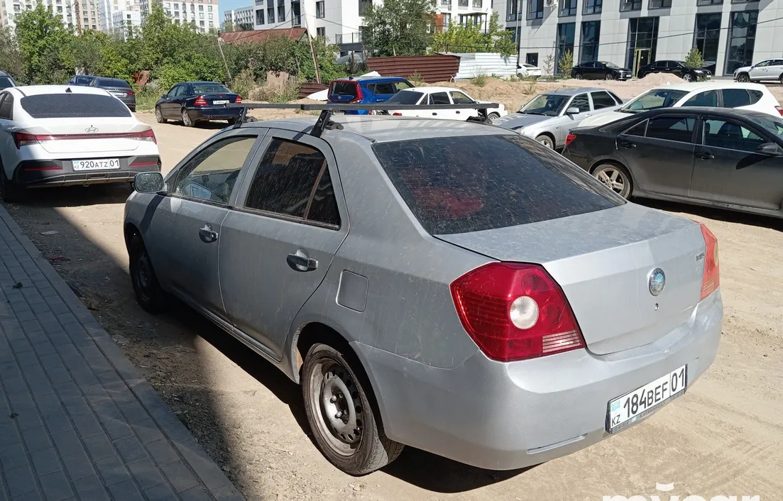 Geely MK 2013