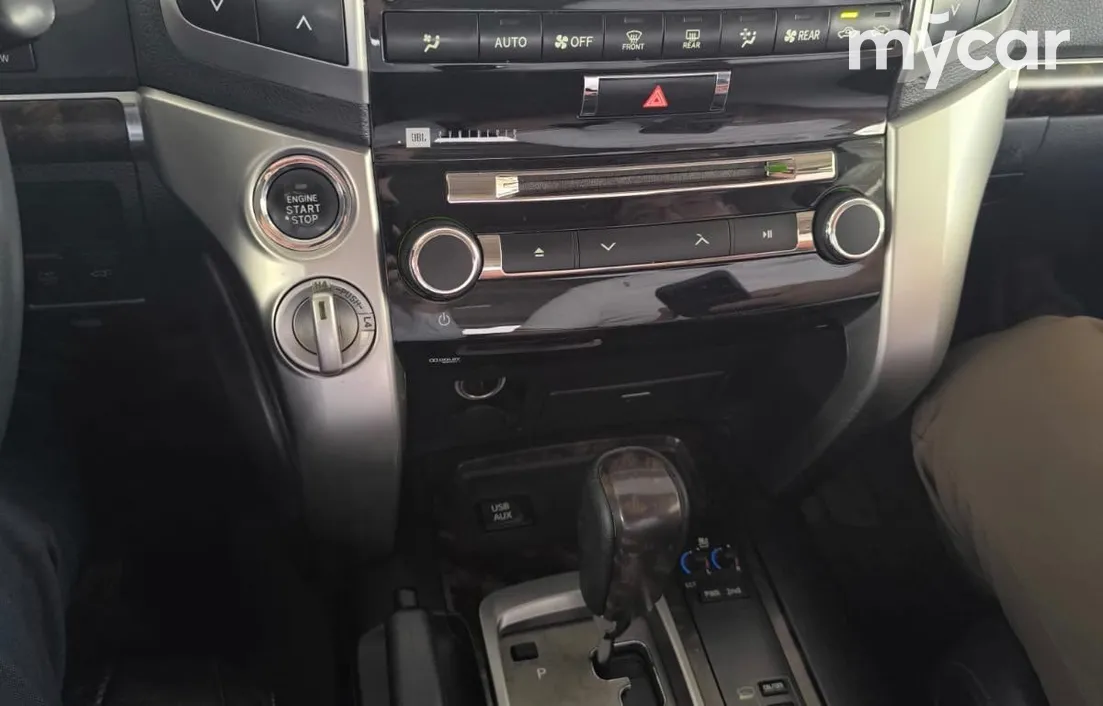 Toyota Land Cruiser 2014