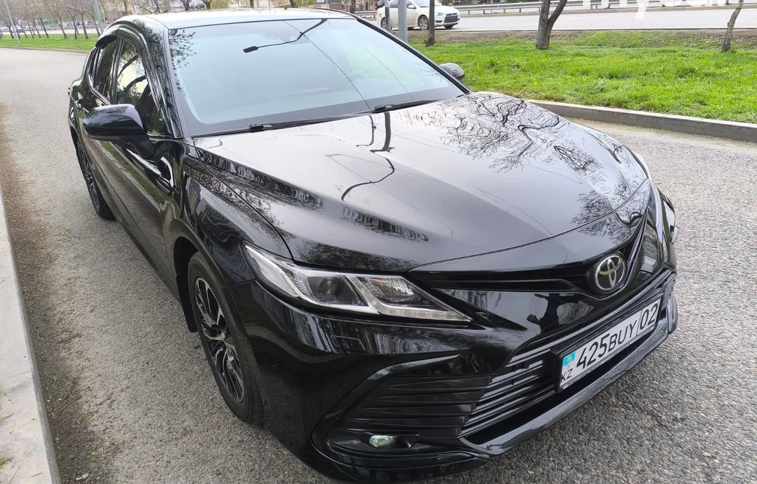 Toyota Camry 2023