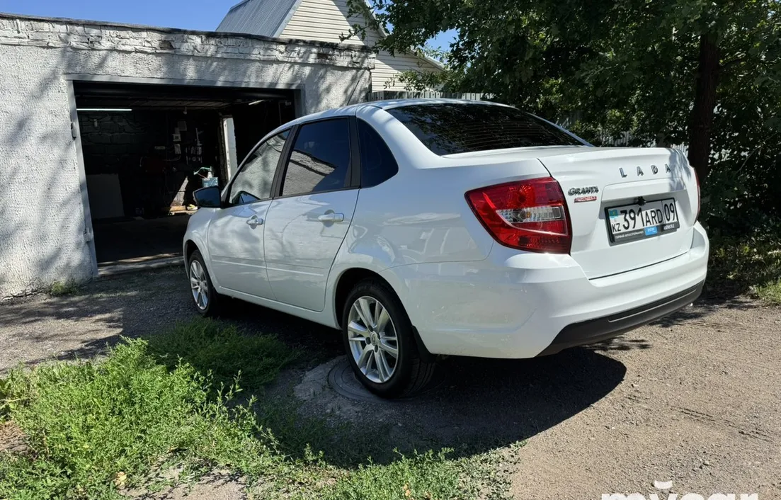 LADA Granta 2024